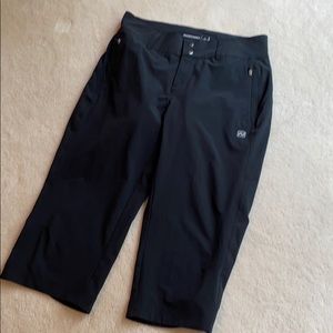 Nishiki black capri bike pants with shorts under.